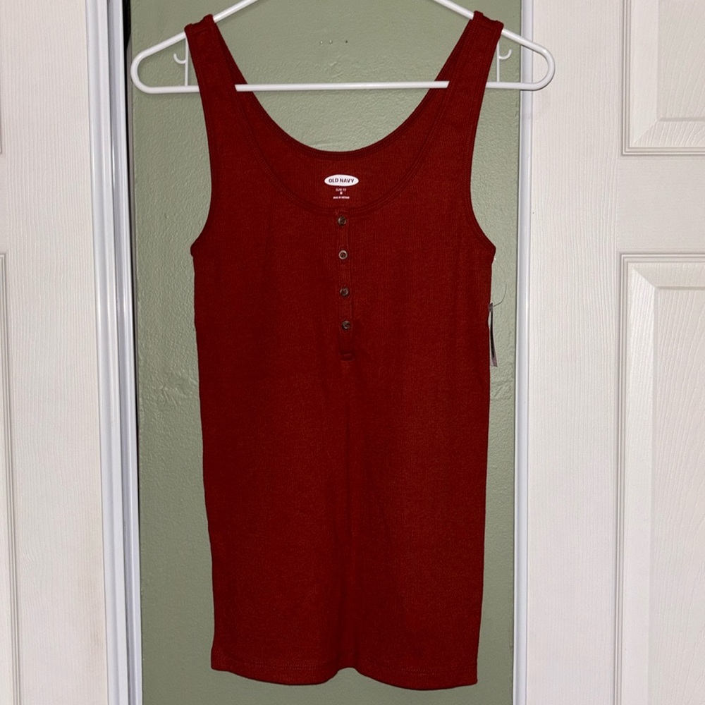 🆕 NWT Old Navy Slim Fit Tank Top, Women’s Size Medium